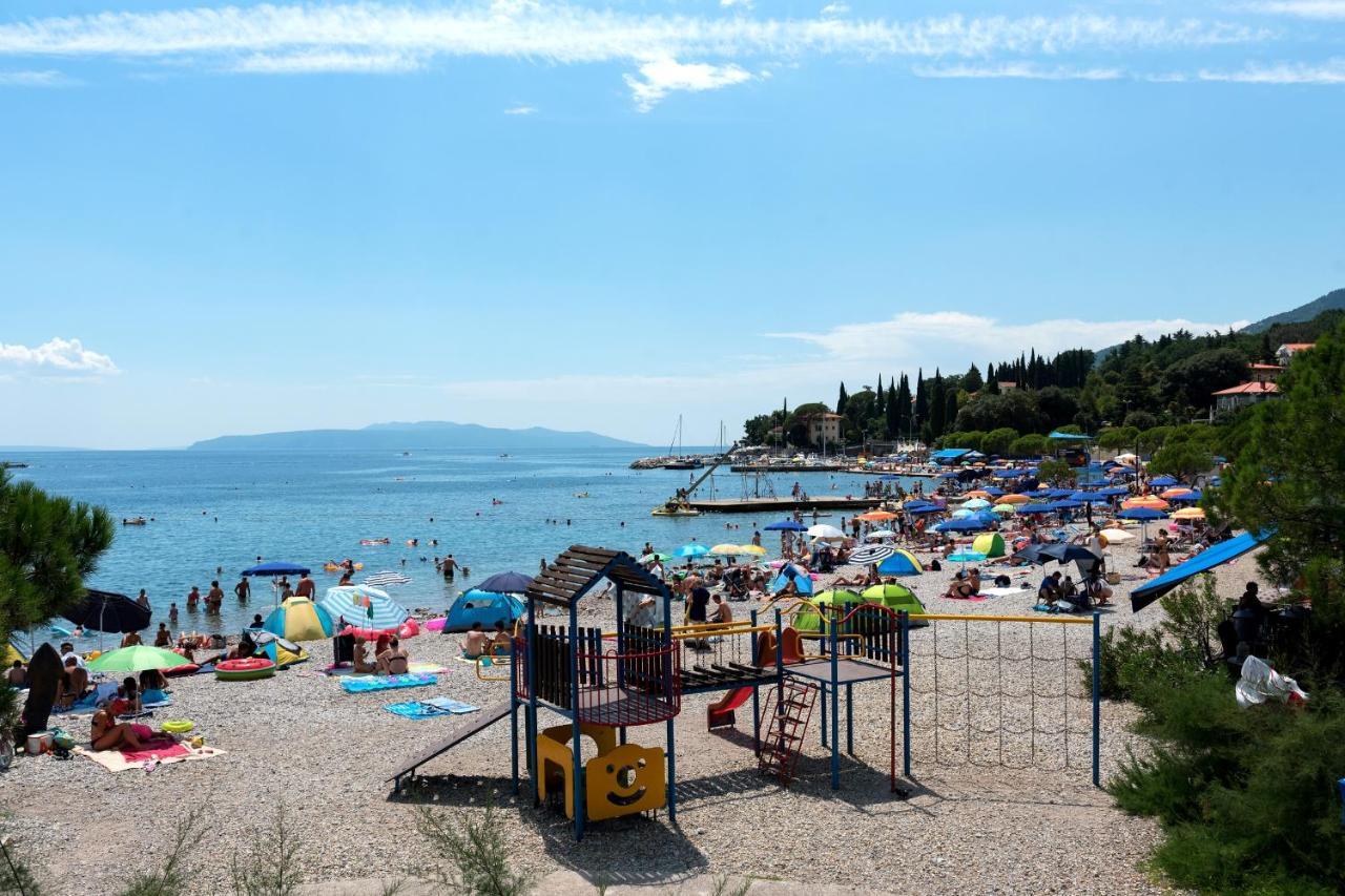 Apartments With A Parking Space Icici, Opatija - 7788 Esterno foto